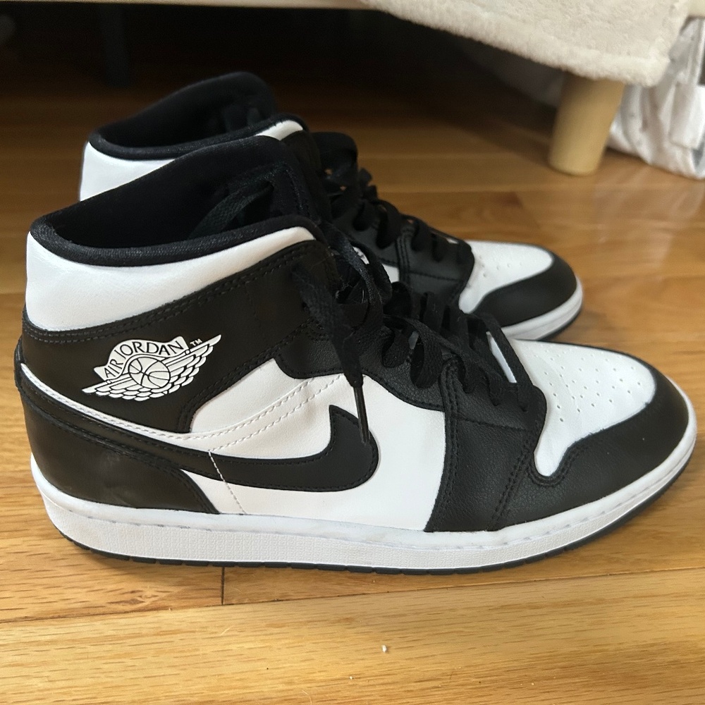 Air Jordan sneakers